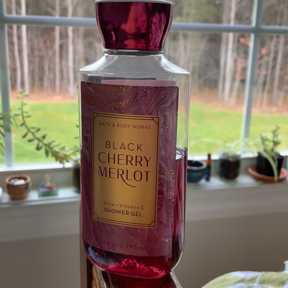 black cherry merlot body wash